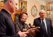 04 56 тост Снимок
