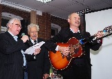 zPC061302.jpg