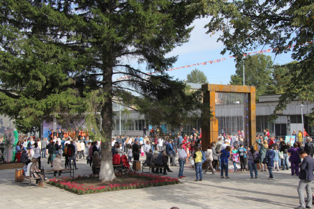 0609_akadem.jpg