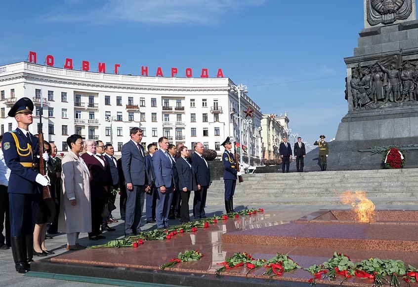 210.jpg 210.jpg