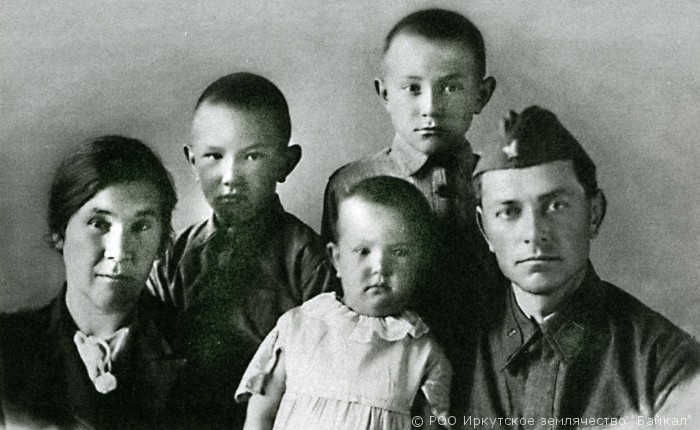 1.jpg