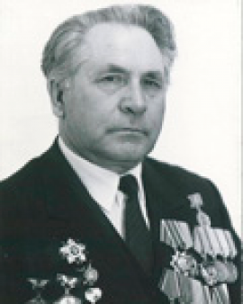 карнаухов.jpg