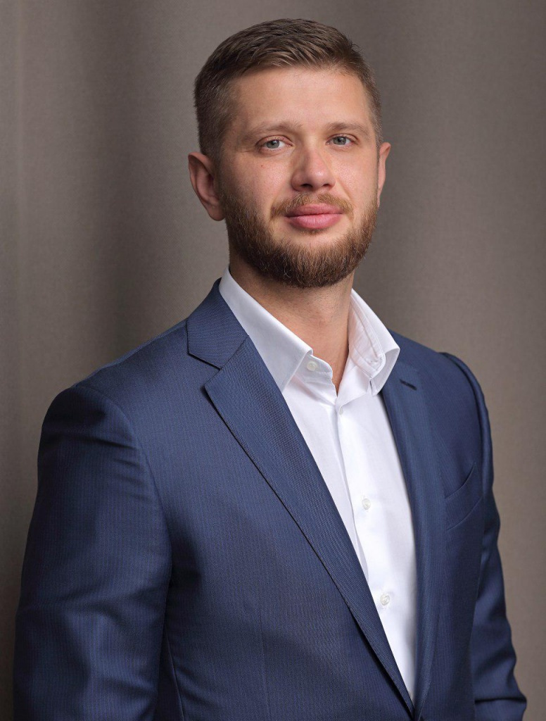 стекачев.jpg