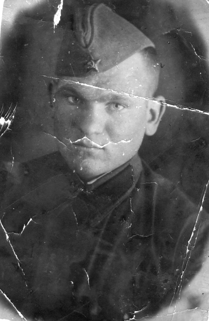 Казимиренок Алексей Иванович 1921 года рождения.jpg